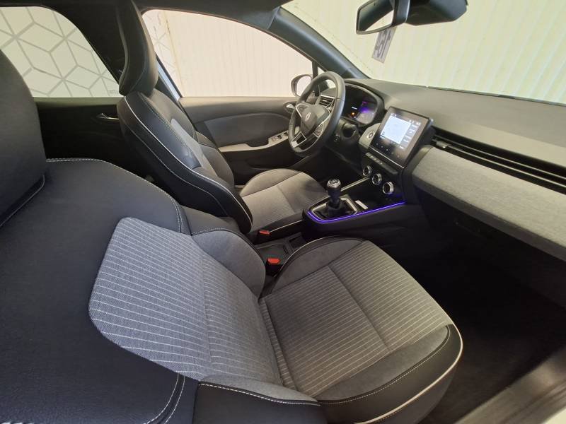 Renault Clio - Photo 26
