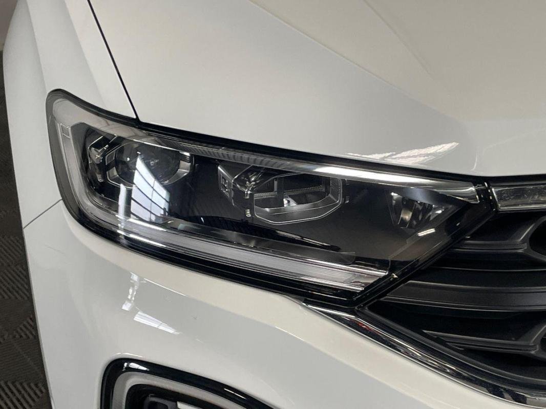 Volkswagen T-Roc - Photo 25