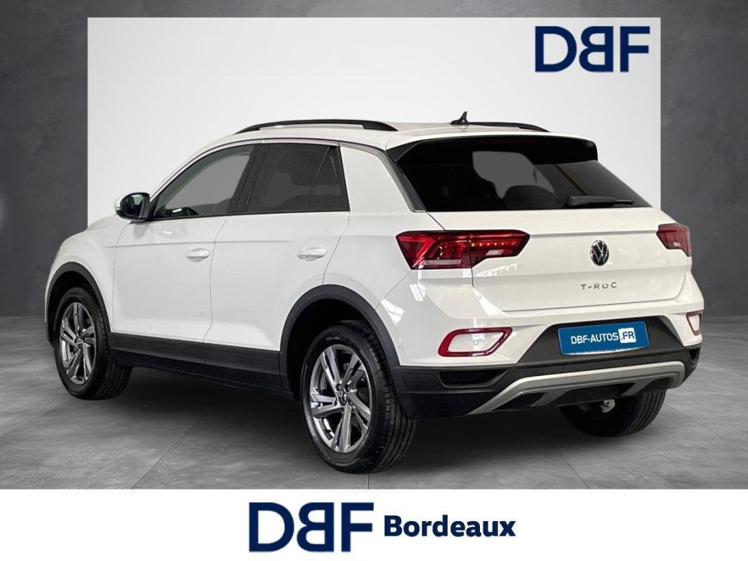 Volkswagen T-Roc - Photo 3