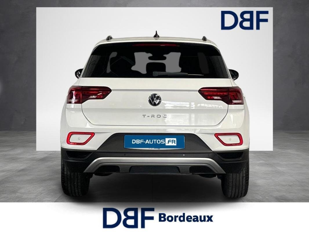 Volkswagen T-Roc - Photo 4