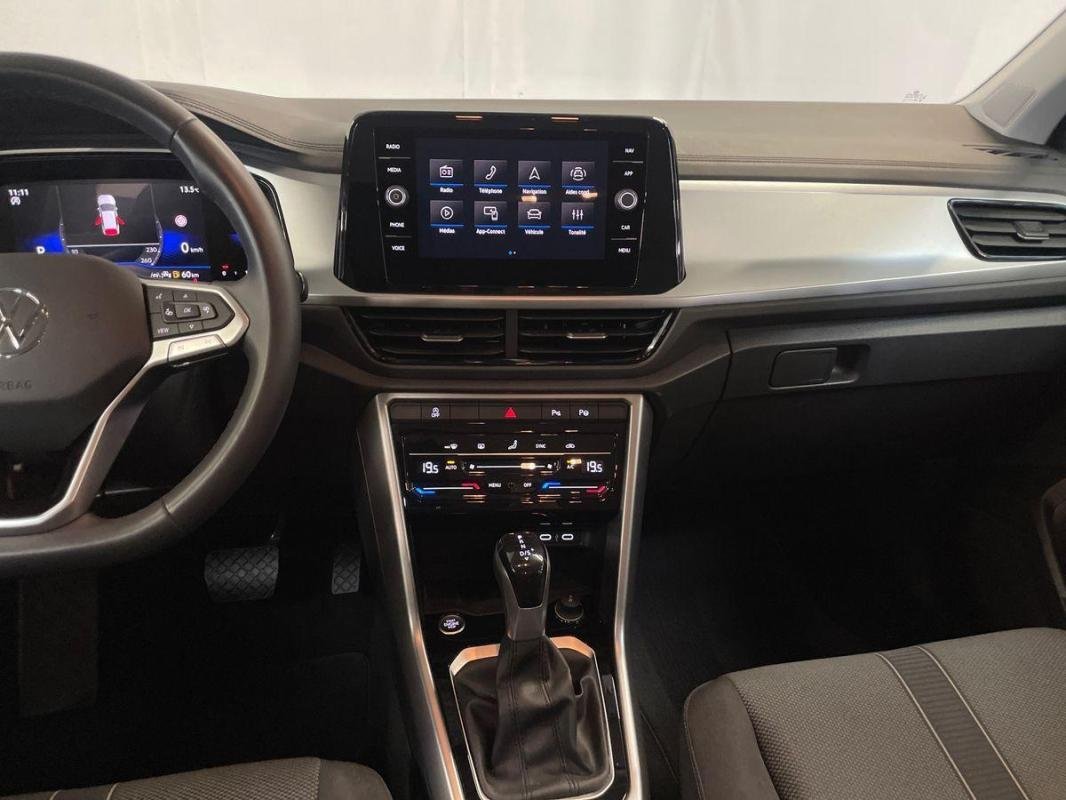 Volkswagen T-Roc - Photo 10