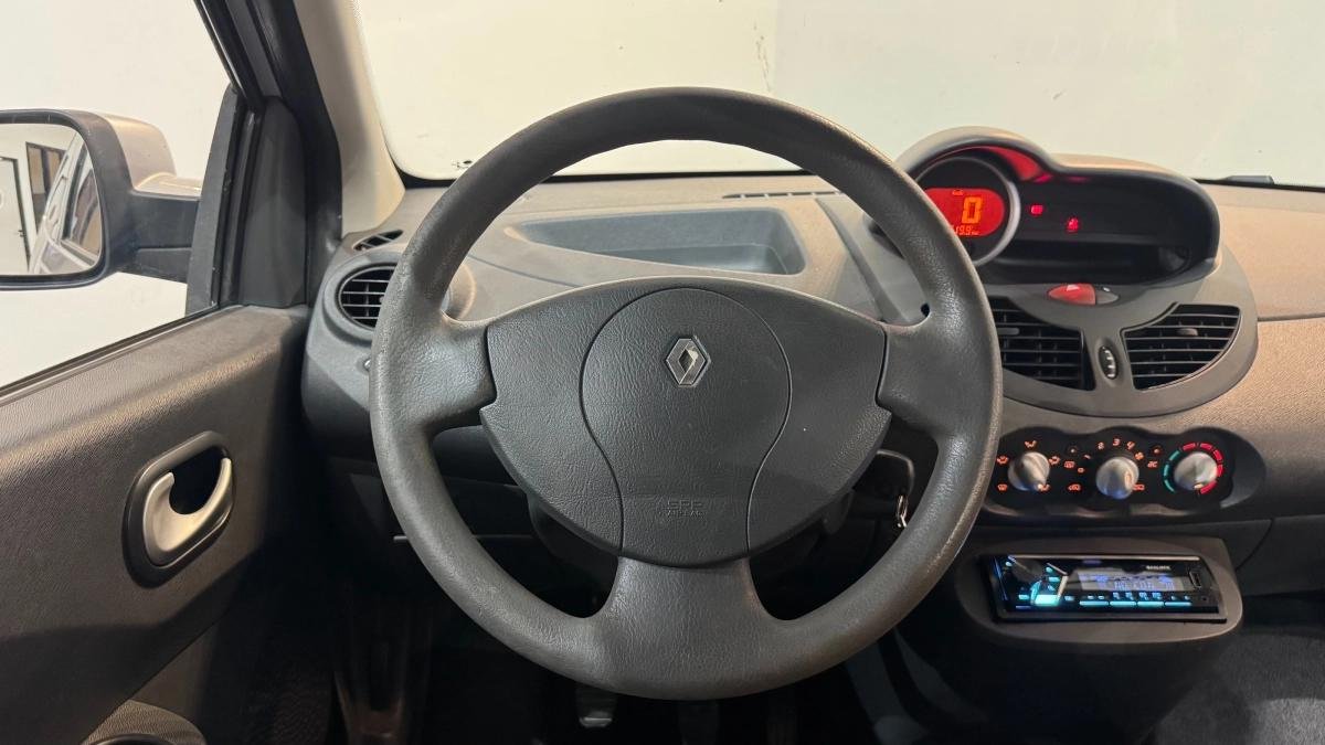 Renault Twingo - Photo 11