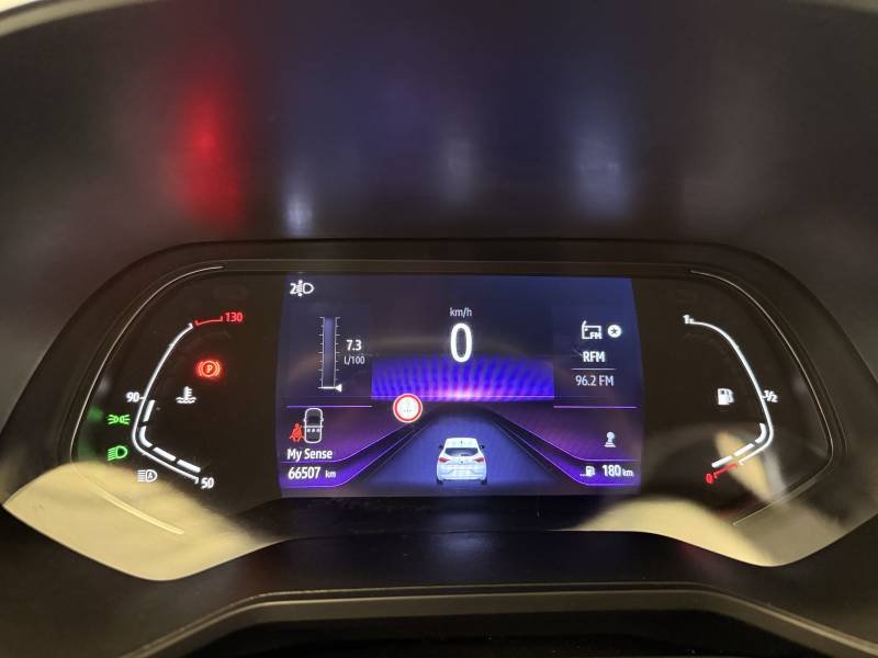 Renault Clio - Photo 19