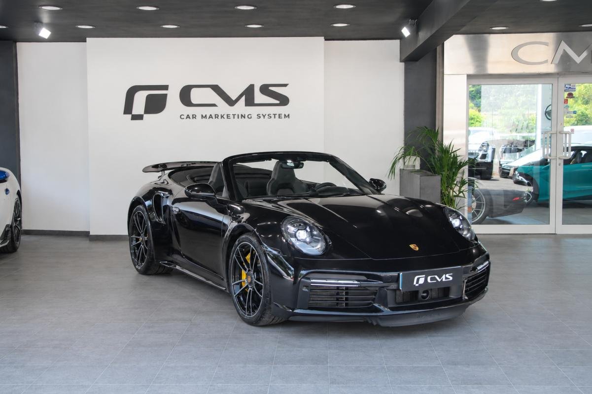 Porsche 911 - Photo 1