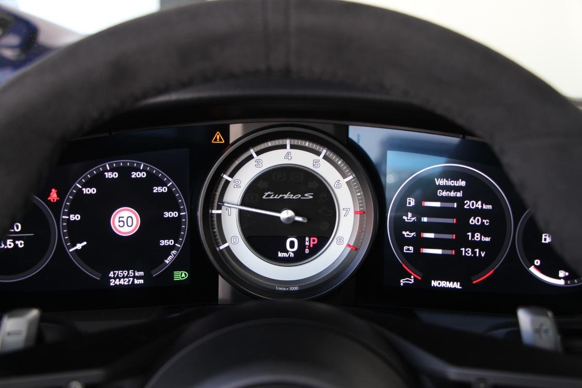 Porsche 911 - Photo 23