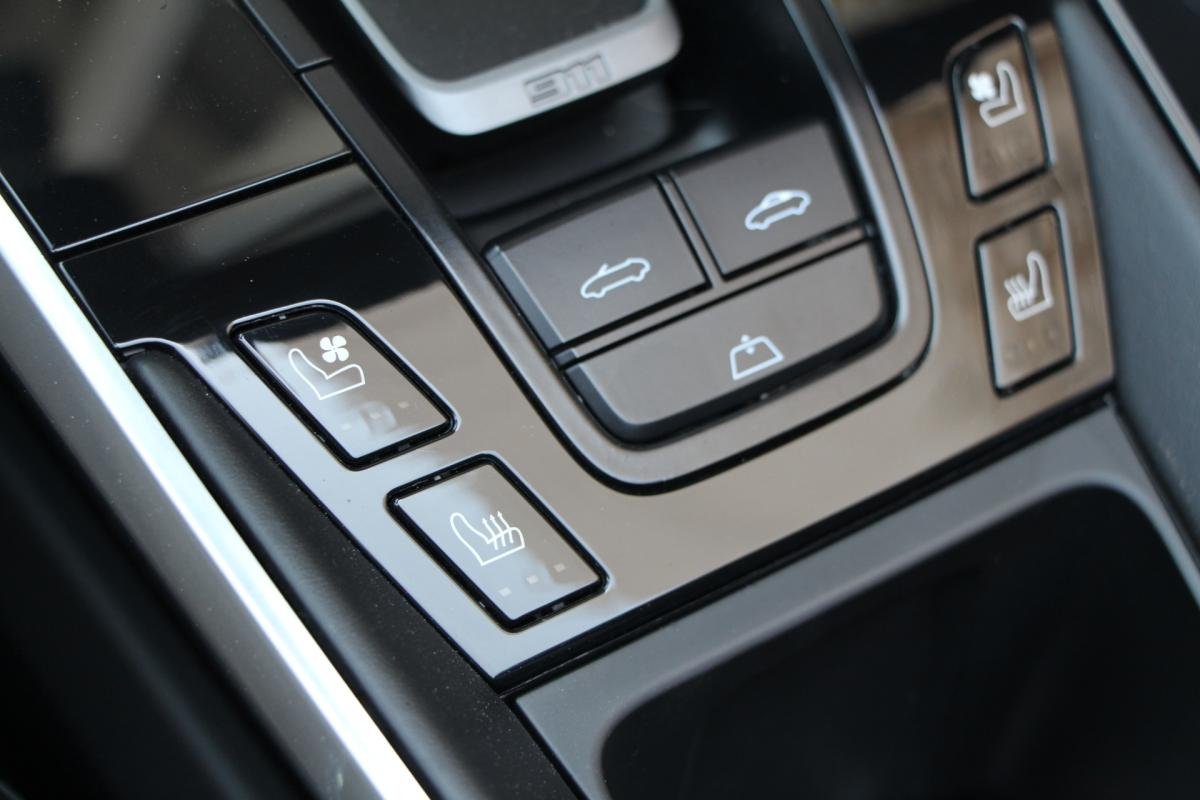 Porsche 911 - Photo 27