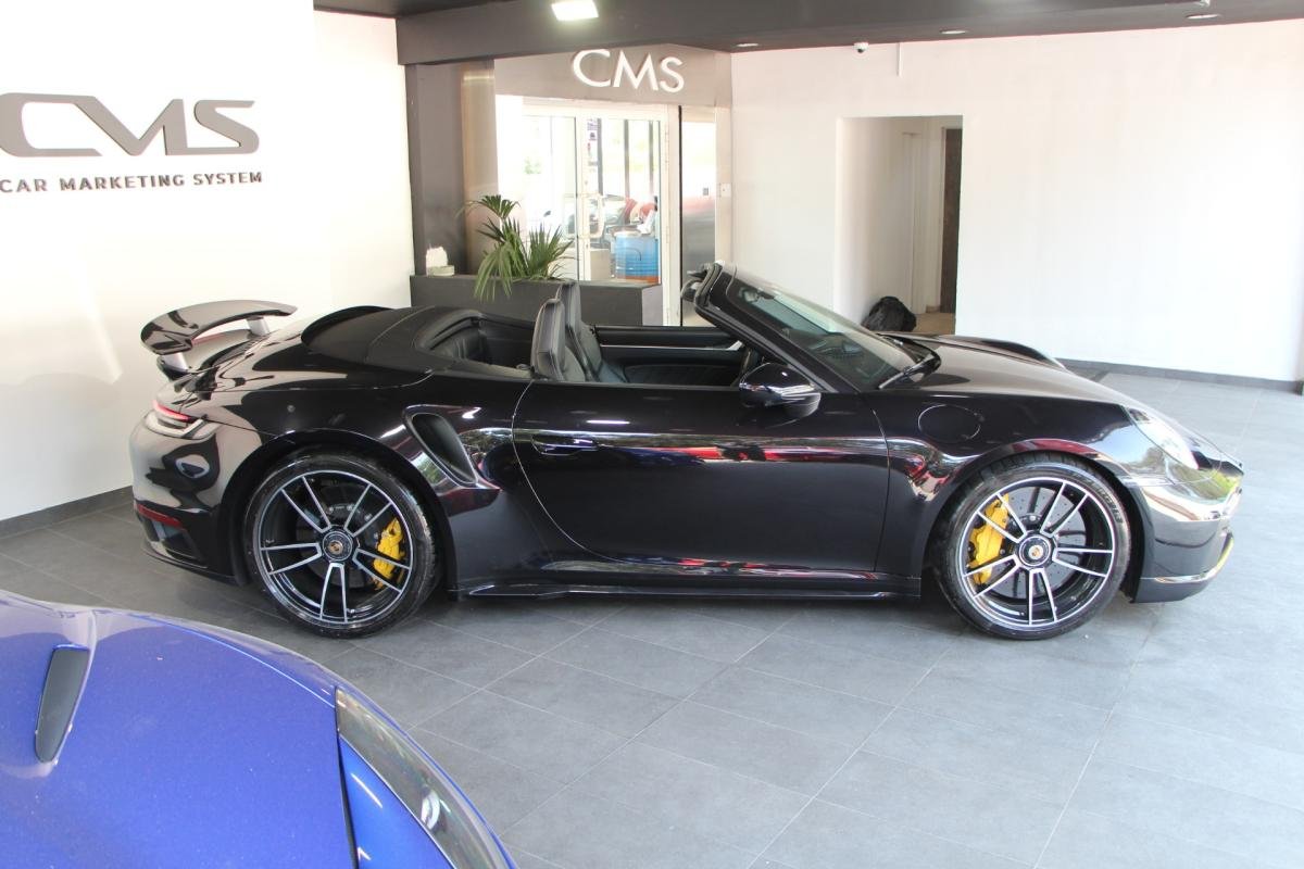 Porsche 911 - Photo 4