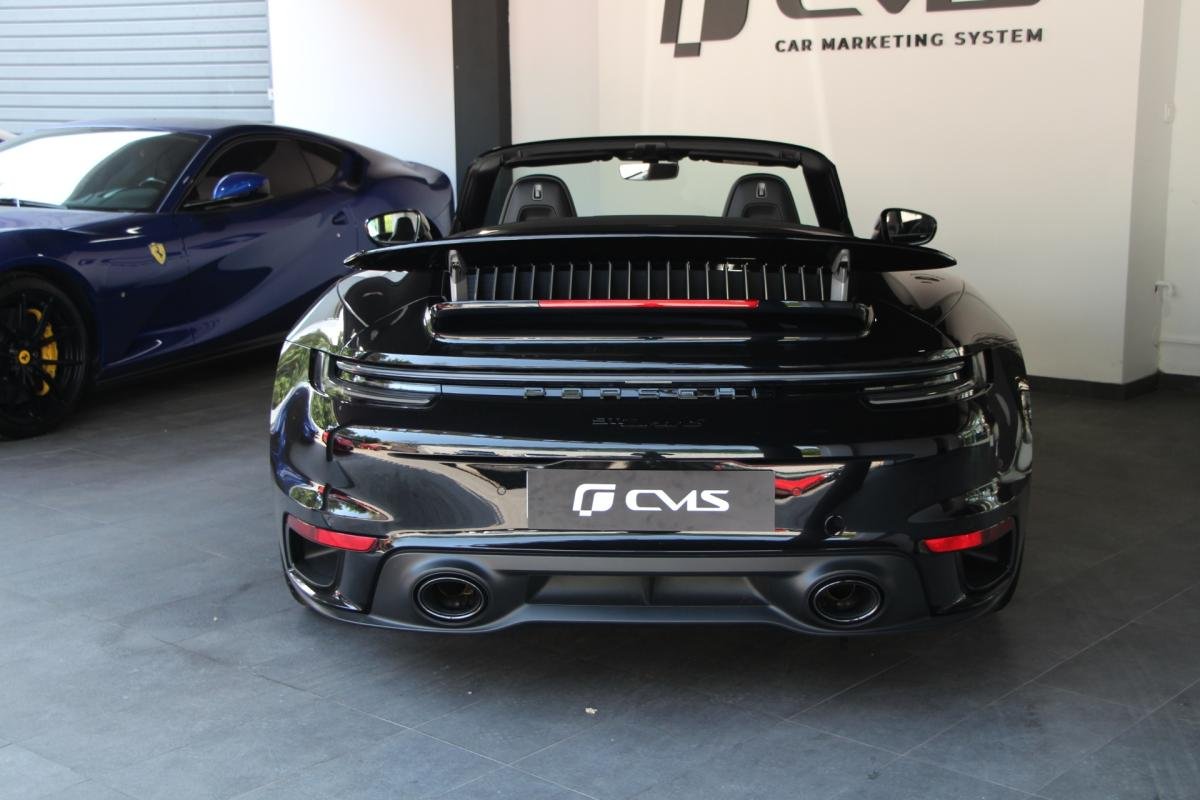 Porsche 911 - Photo 6