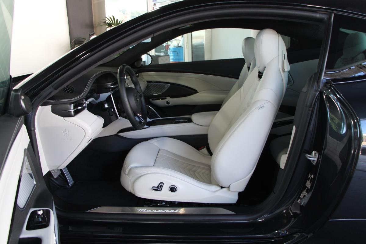 Maserati Granturismo - Photo 12