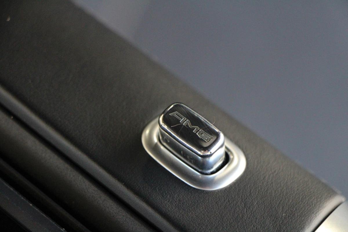 Mercedes Classe SL - Photo 12