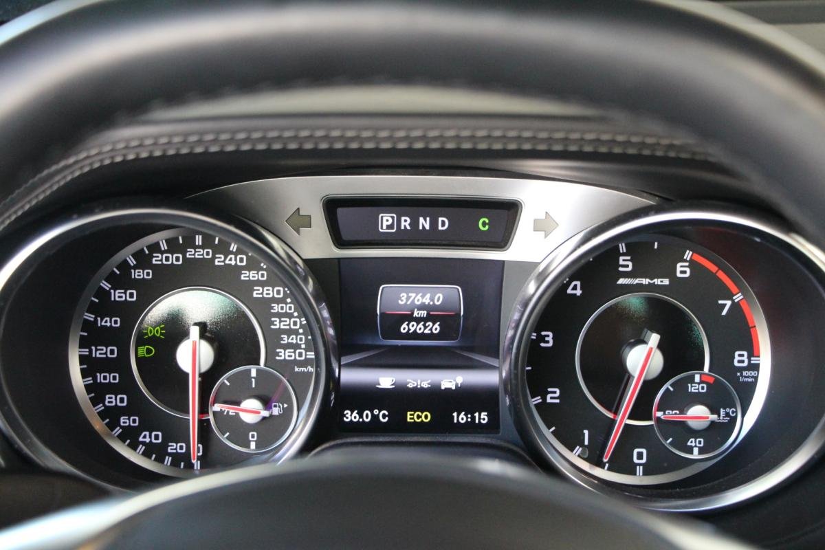 Mercedes Classe SL - Photo 21