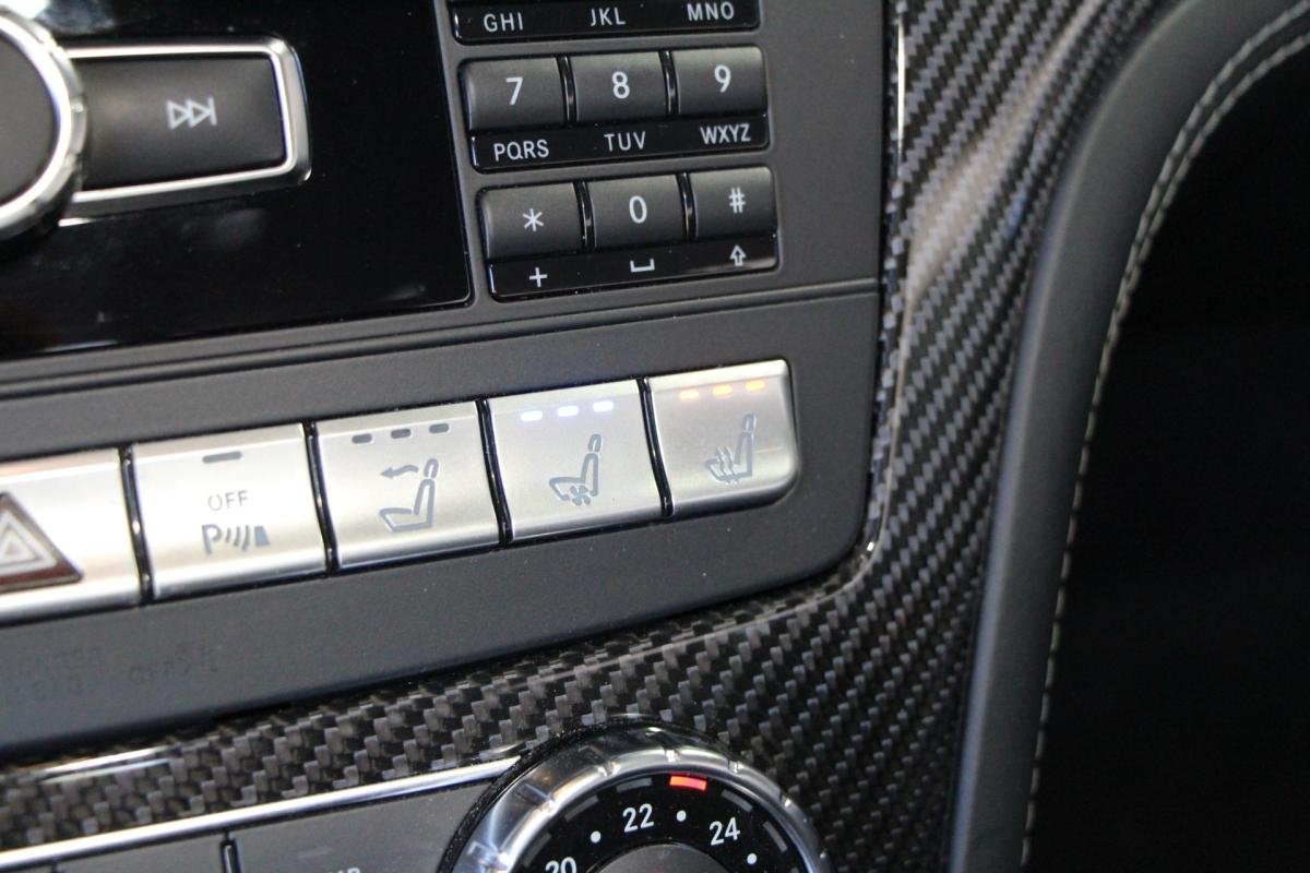 Mercedes Classe SL - Photo 22
