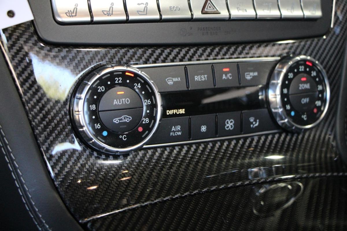 Mercedes Classe SL - Photo 23