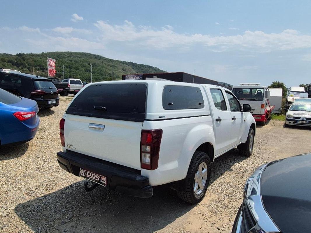 Isuzu D-max - Photo 18