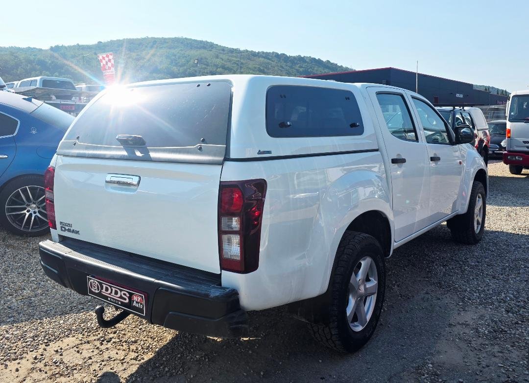 Isuzu D-max - Photo 2