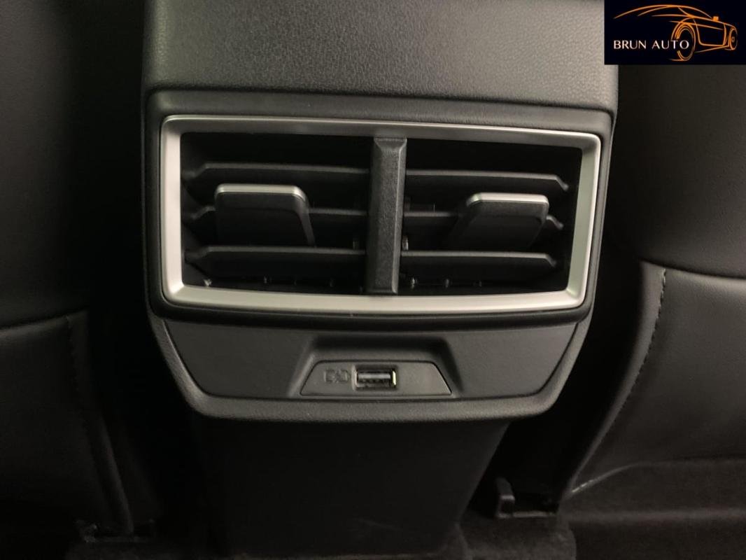 MG ZS - Photo 16