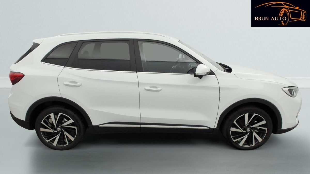MG ZS - Photo 8