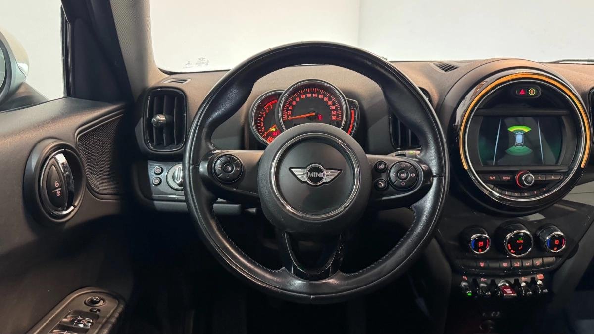 Mini Countryman - Photo 17