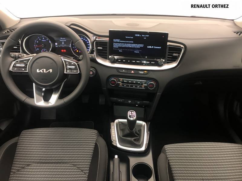 Kia CEED - Photo 11