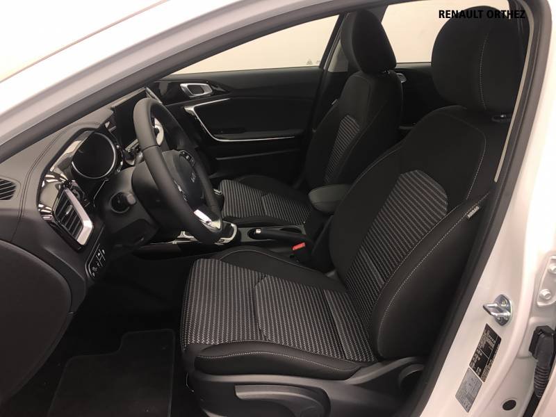 Kia CEED - Photo 10