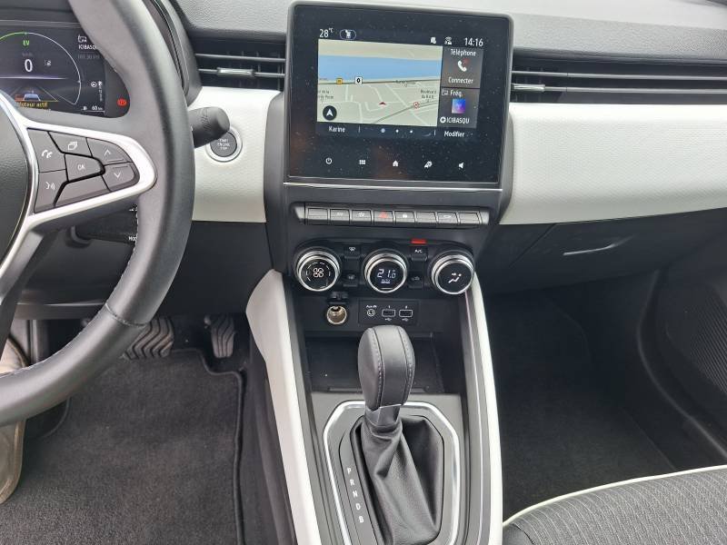 Renault Clio - Photo 18