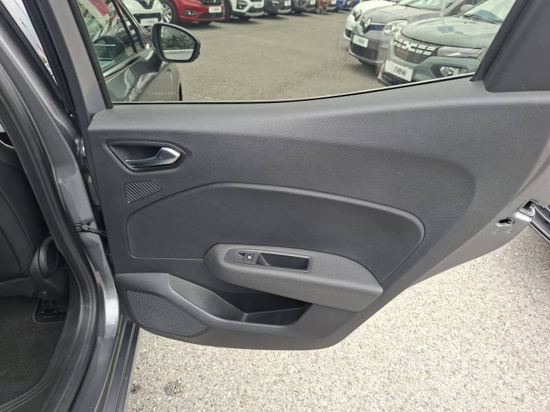Renault Clio - Photo 34