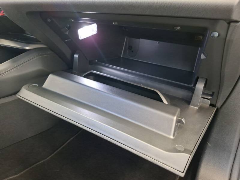Peugeot 308 - Photo 30