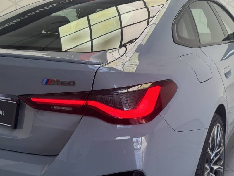 BMW i4 - Photo 19