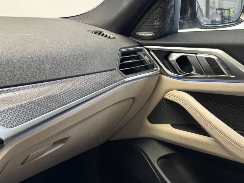 BMW i4 - Photo 33