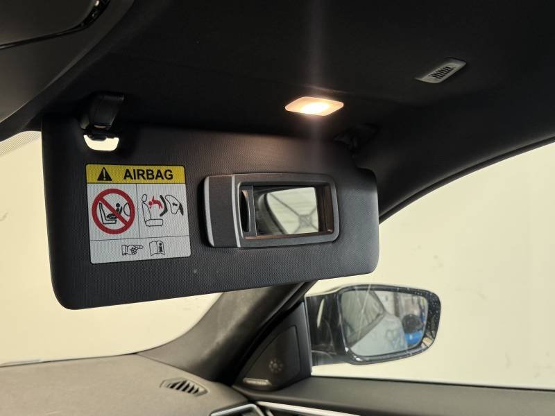 BMW i4 - Photo 40