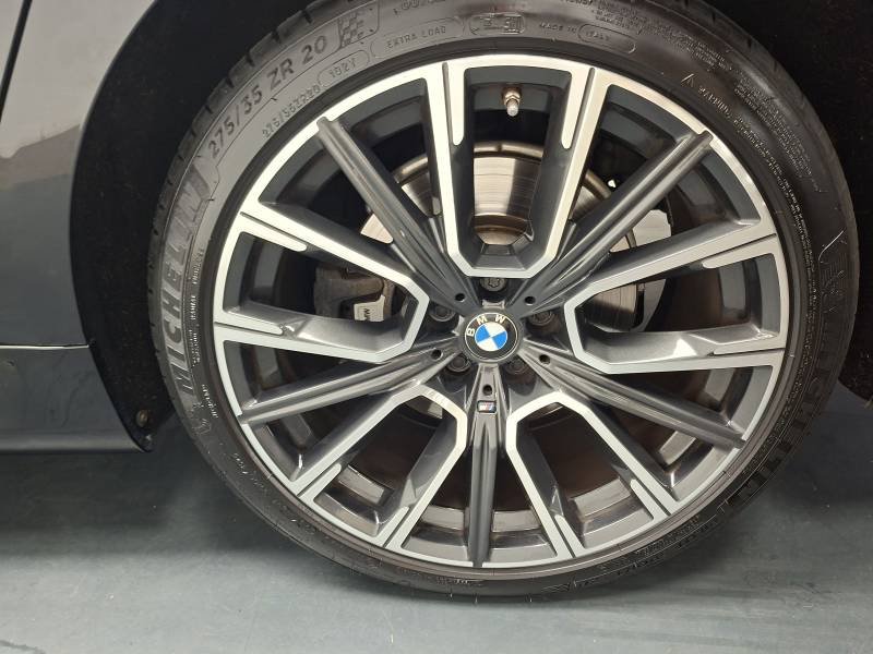 BMW Série 7 - Photo 29