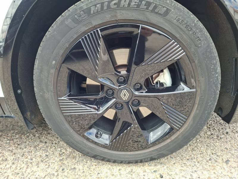 Renault Mégane - Photo 21