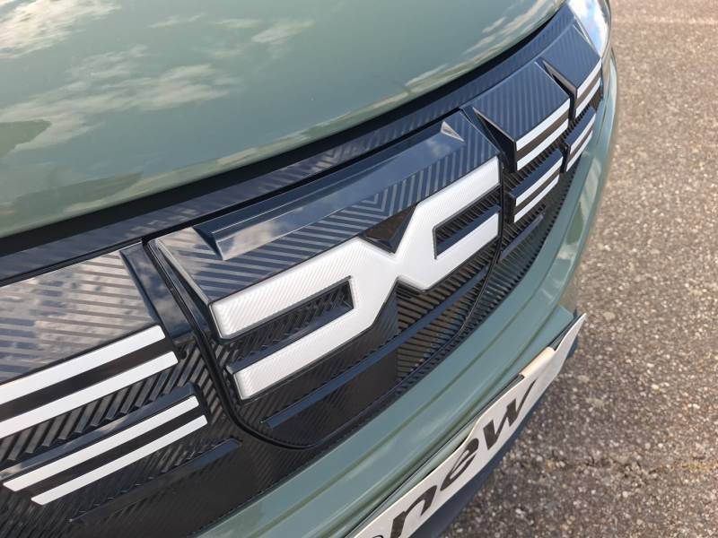 Dacia Spring - Photo 13