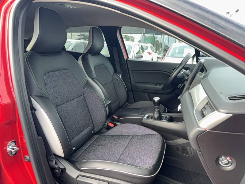 Renault Captur - Photo 11