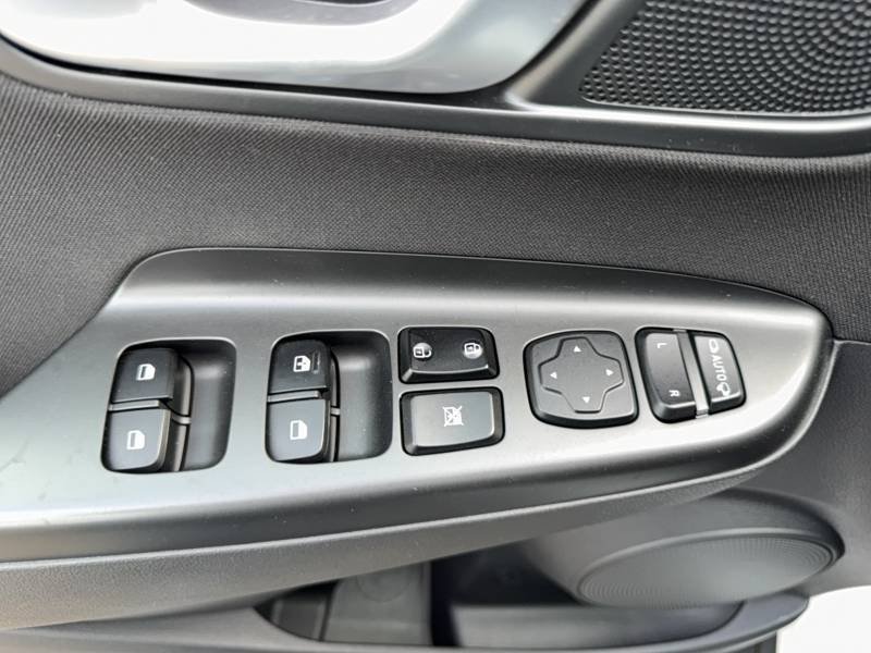 Hyundai Kona - Photo 16