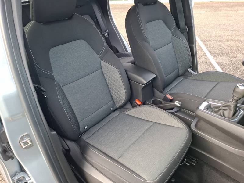 Renault Captur - Photo 11