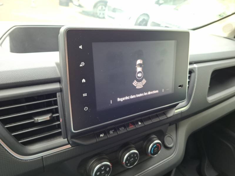Renault Trafic - Photo 33