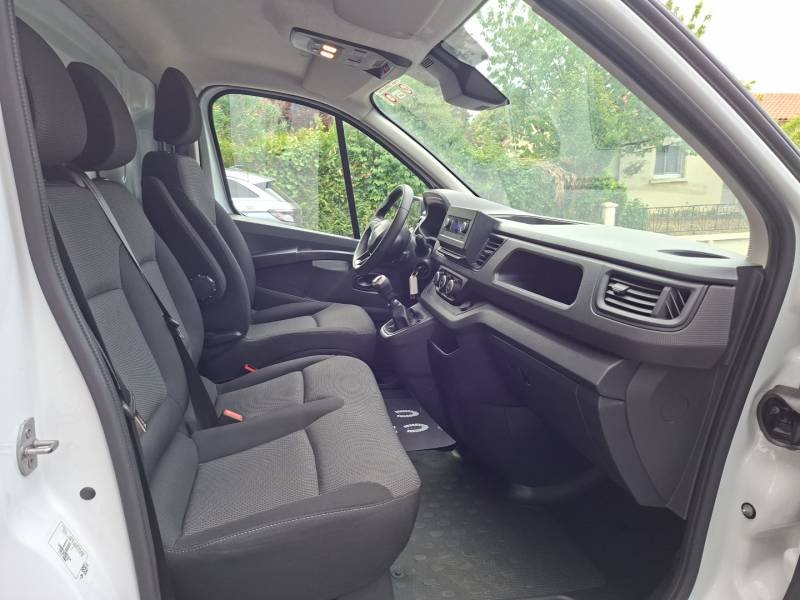 Renault Trafic - Photo 11