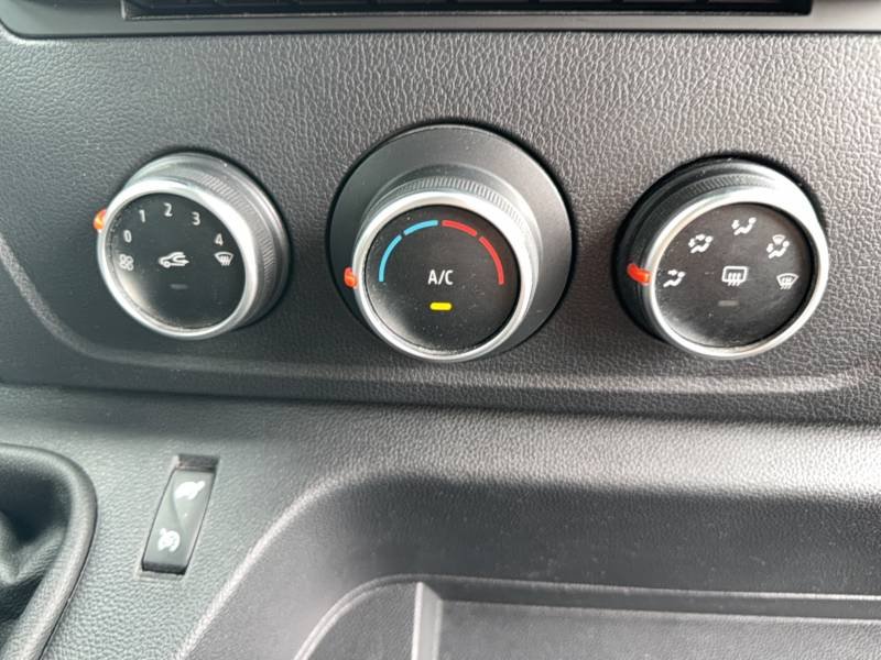 Renault Master - Photo 29