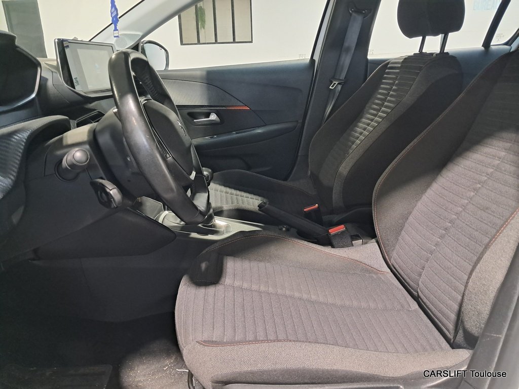 Peugeot 208 - Photo 14