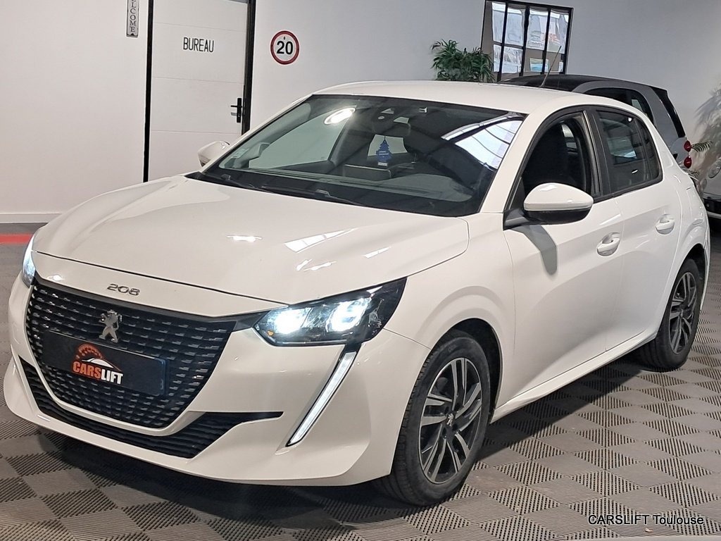 Peugeot 208 - Photo 3