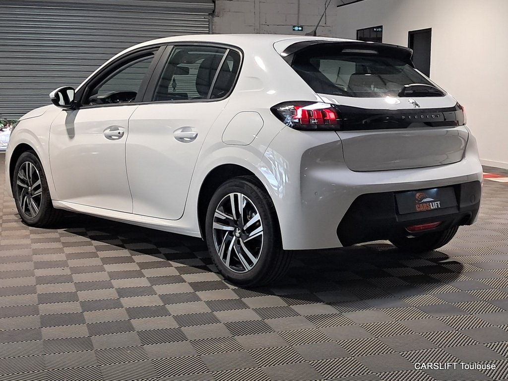 Peugeot 208 - Photo 5