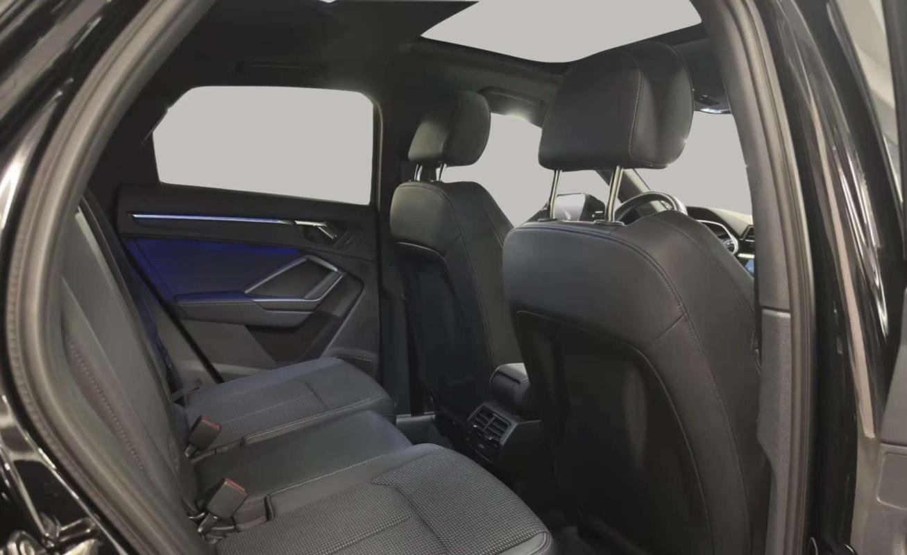 Audi Q3 - Photo 16
