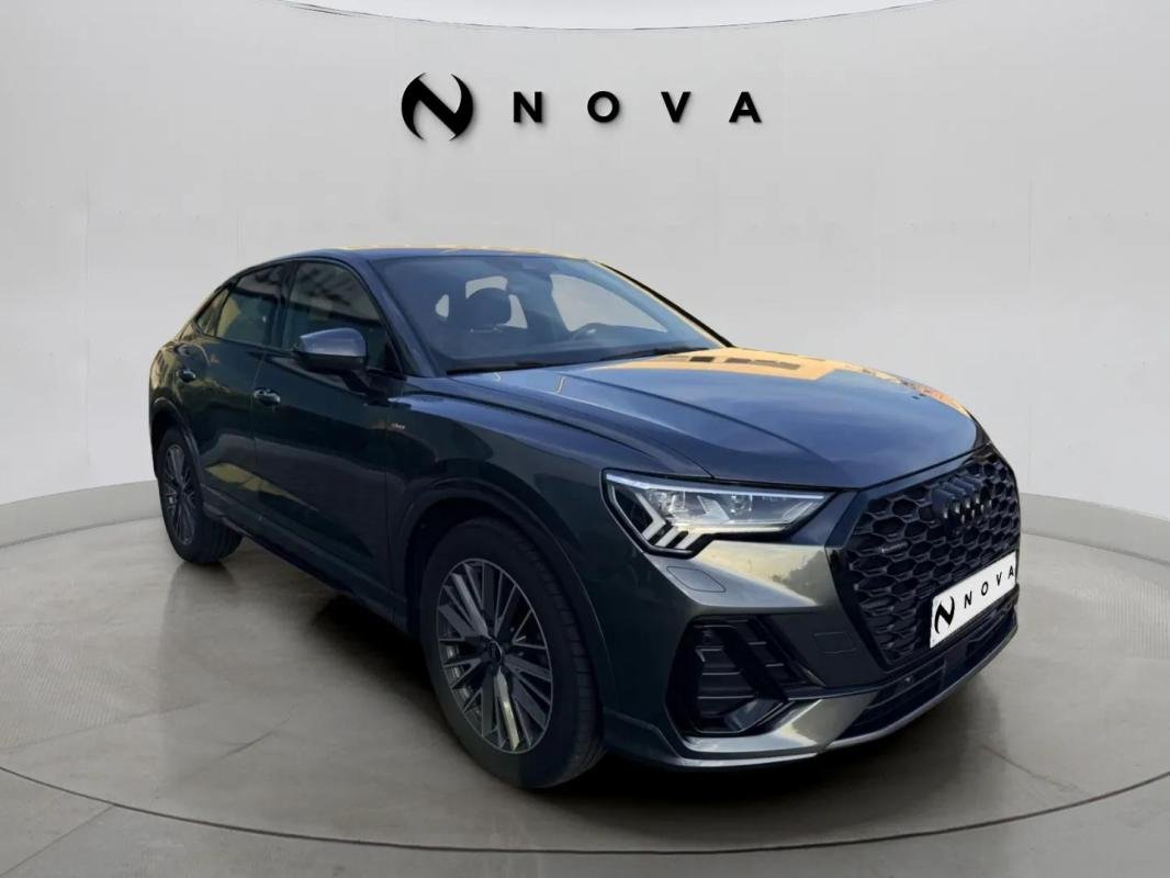 Audi Q3 - Photo 5