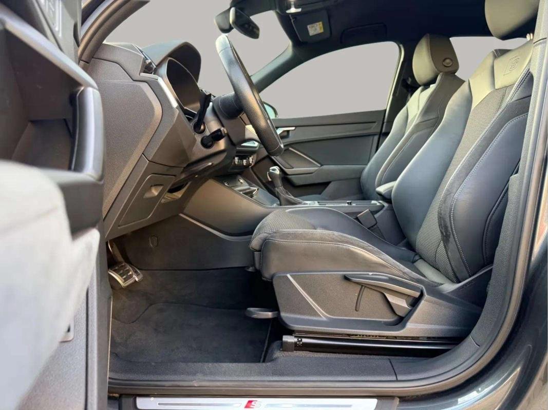 Audi Q3 - Photo 9