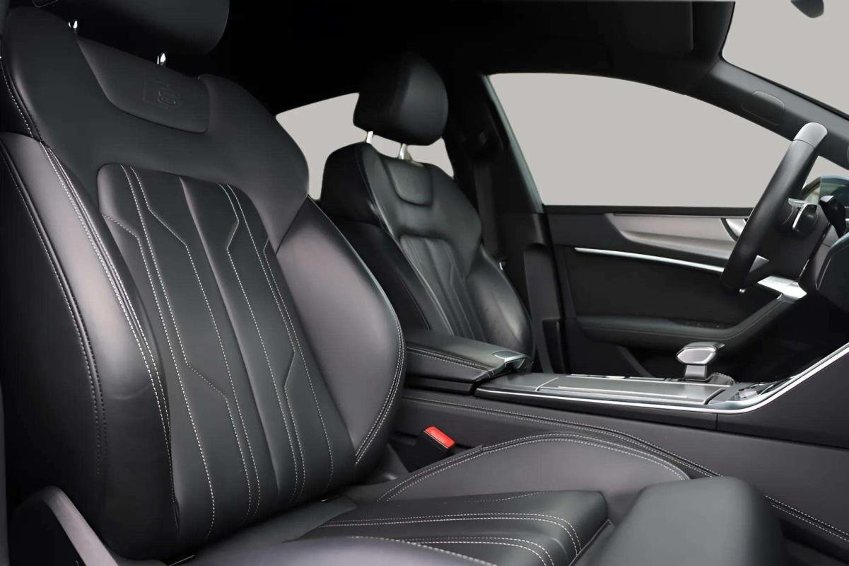 Audi A7 - Photo 7