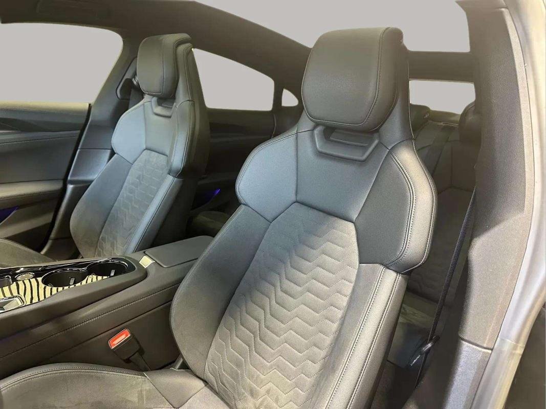 Audi e-tron gt - Photo 13