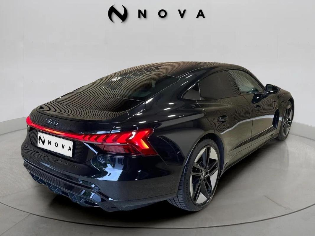 Audi e-tron gt - Photo 4