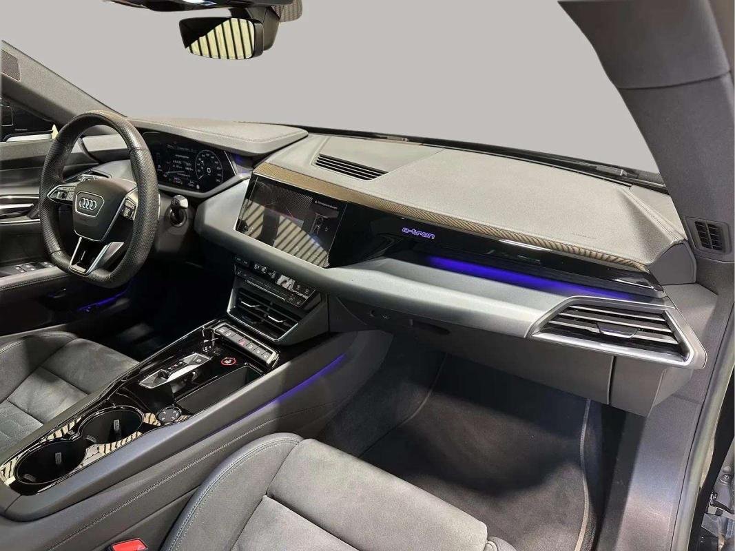 Audi e-tron gt - Photo 10