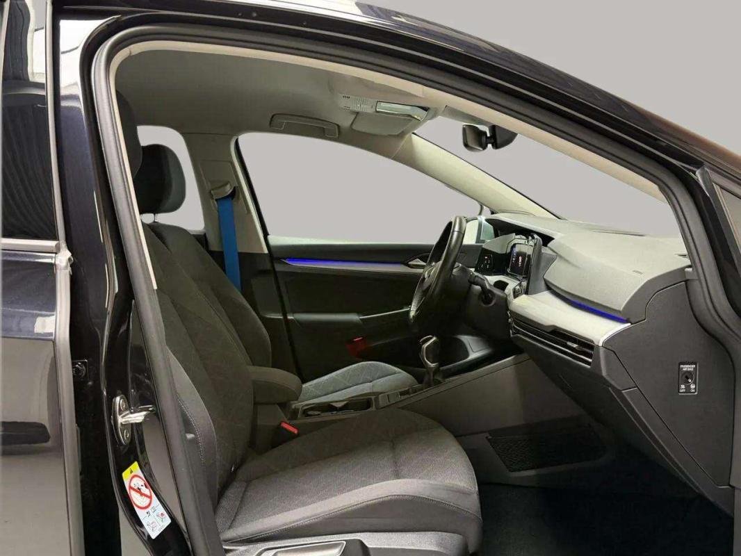 Volkswagen Golf - Photo 11